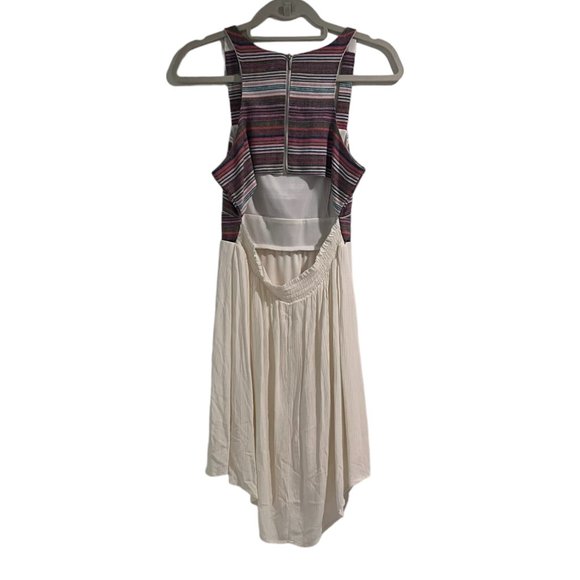 Women's NWT‎ Maurice's A-line Flowy Striped Dress Back Cutout Dress Size 3/4 - Picture 2 of 4